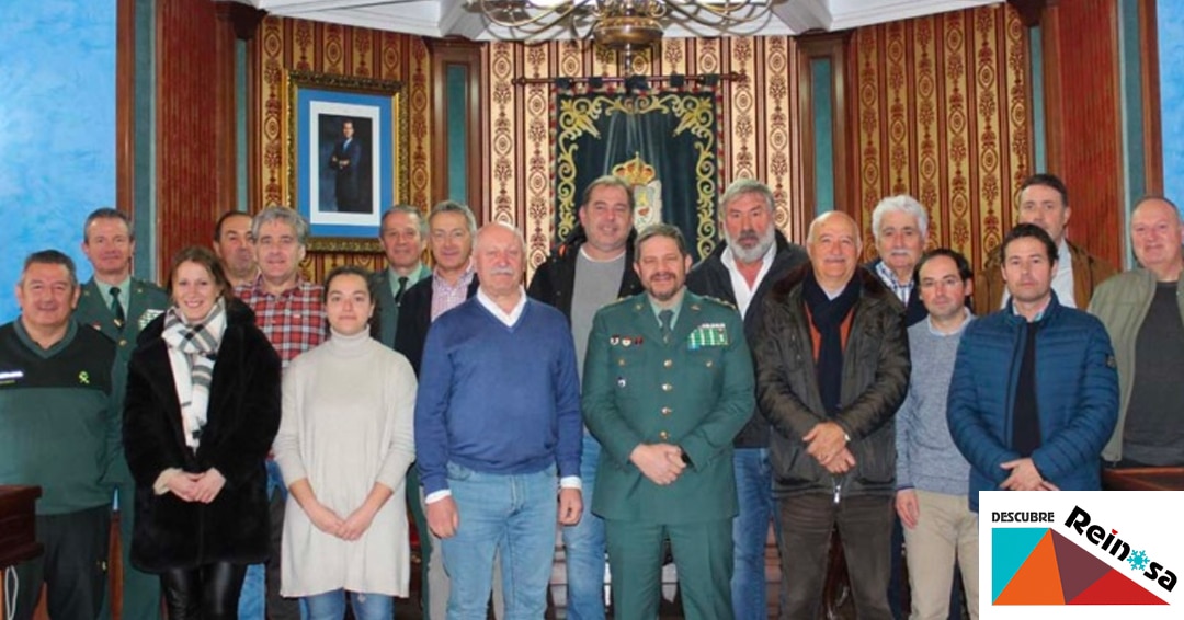 Noticias Reinosa El jefe de la comandancia de la Guardia Civil en Cantabria se reúne en Reinosa con los alcaldes campurrianos